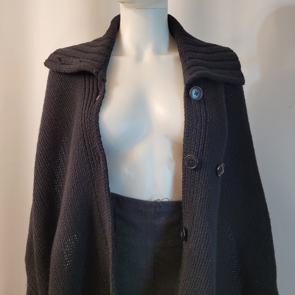 +J Jil Sander for Uniqlo Wool Knitted Cape - Picture 4 of 12